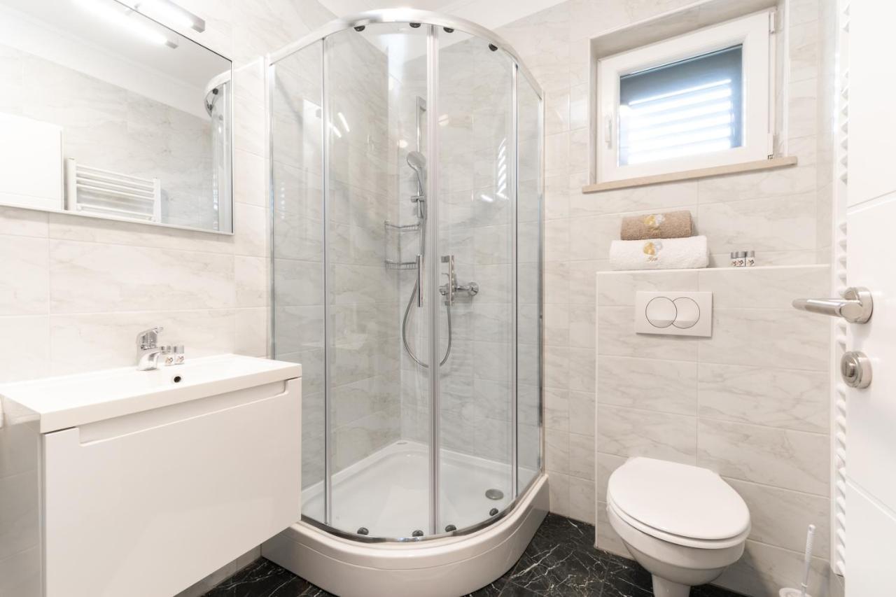 Villa Iva Mirce エクステリア 写真